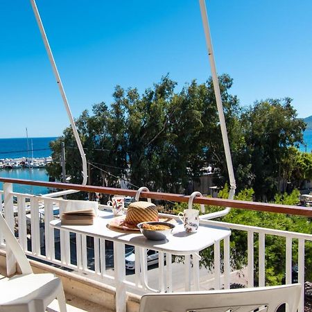 Lavish & Spacious Apt With Stunning Seaview, 10 Min Ath Airport Artemida  Zewnętrze zdjęcie